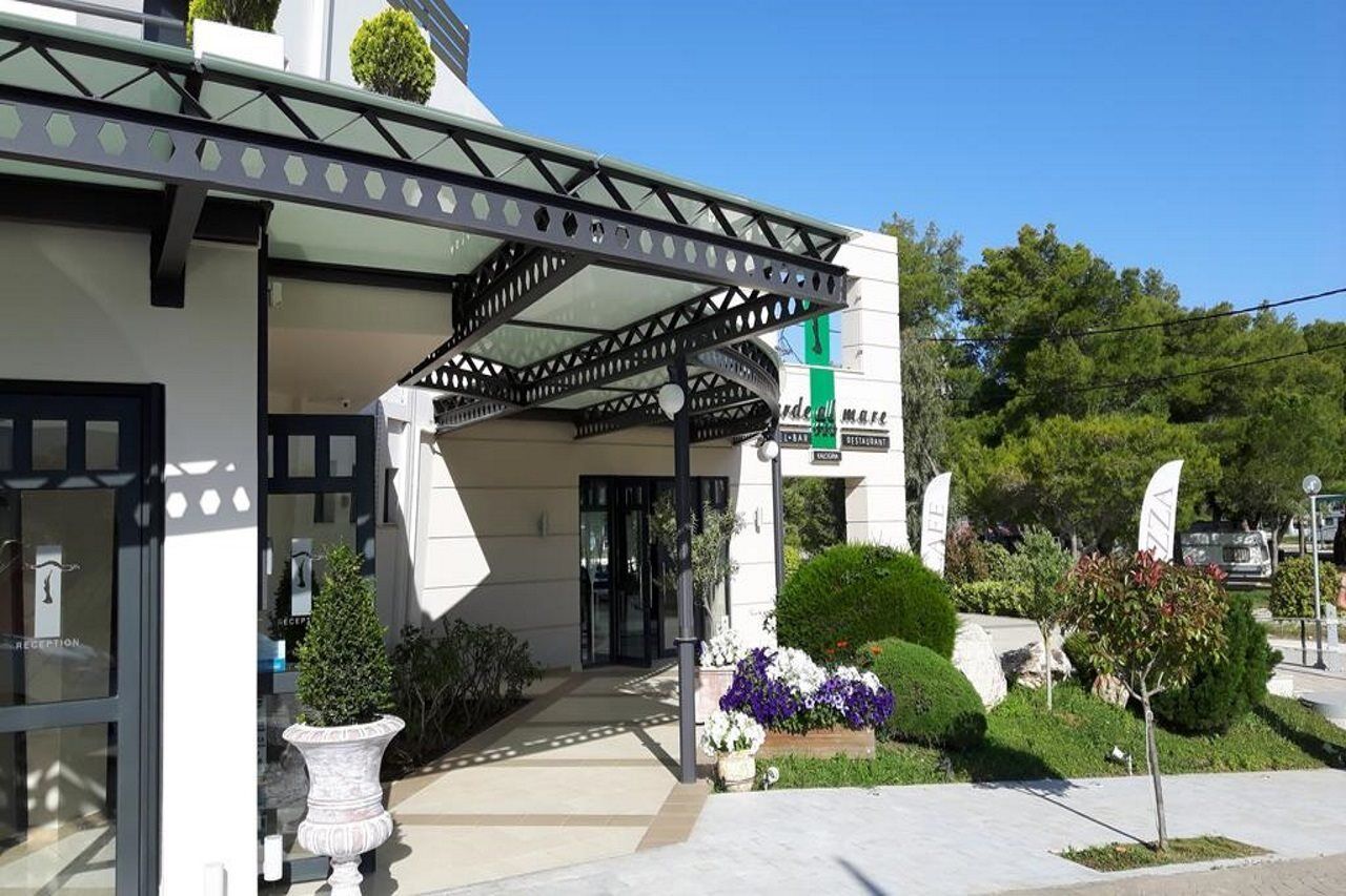 Verde Al Mare Boutique Hotel Valira Luaran gambar